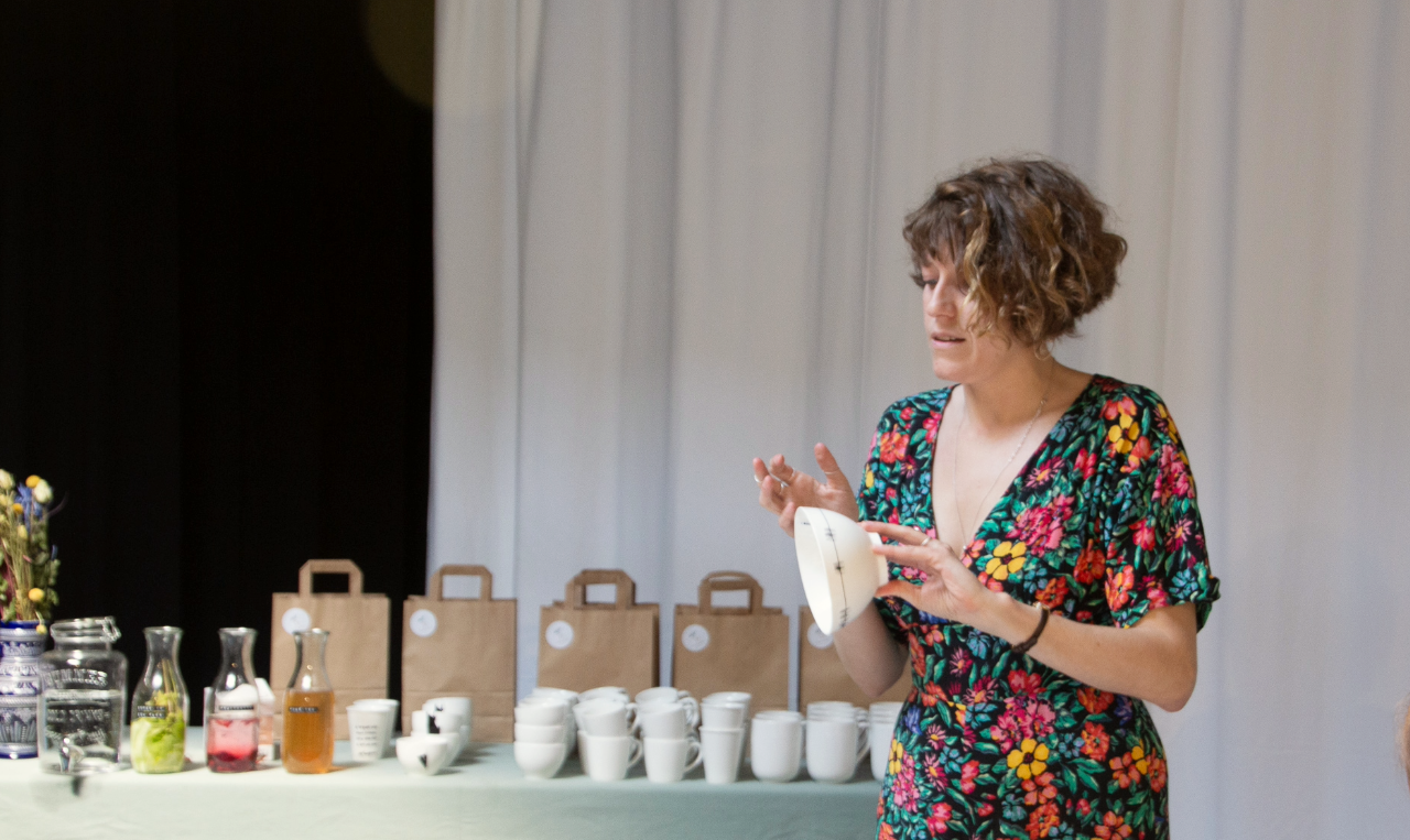 Atelier de peinture sur porcelaine à Autun - Création d’objets uniques