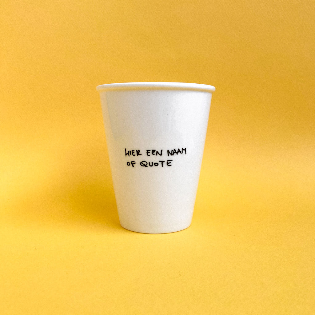 Personnalisez votre tasse peinte à la main